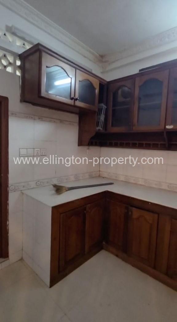 Shophouse For Rent In​ Boeng Keng Kong - Ellington Property