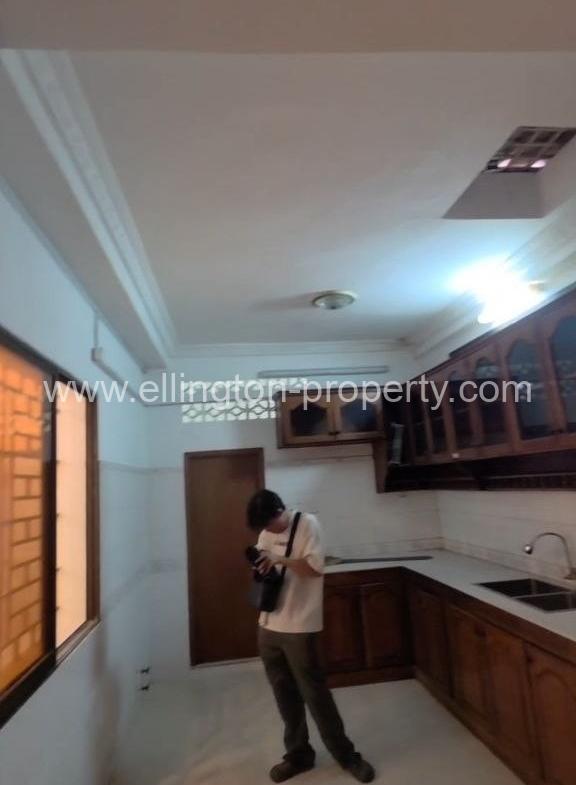 Shophouse For Rent In​ Boeng Keng Kong - Ellington Property