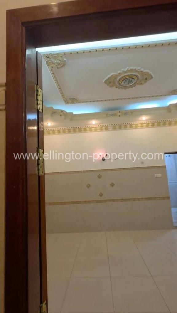 Shophouse For Rent In​ Boeng Keng Kong - Ellington Property