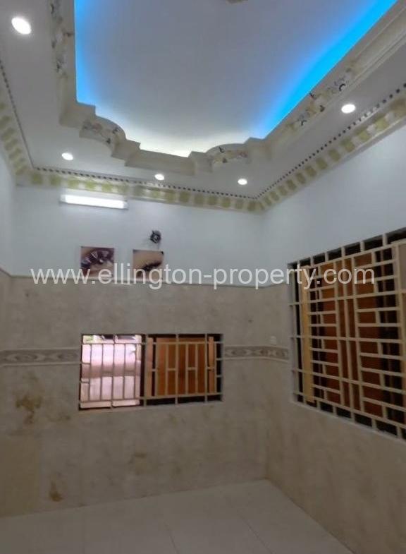 Shophouse For Rent In​ Boeng Keng Kong - Ellington Property