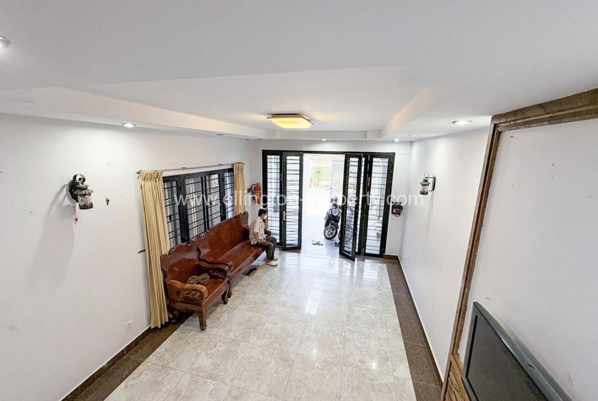 Shophouse For Rent In Toul Tompong - Ellington Property