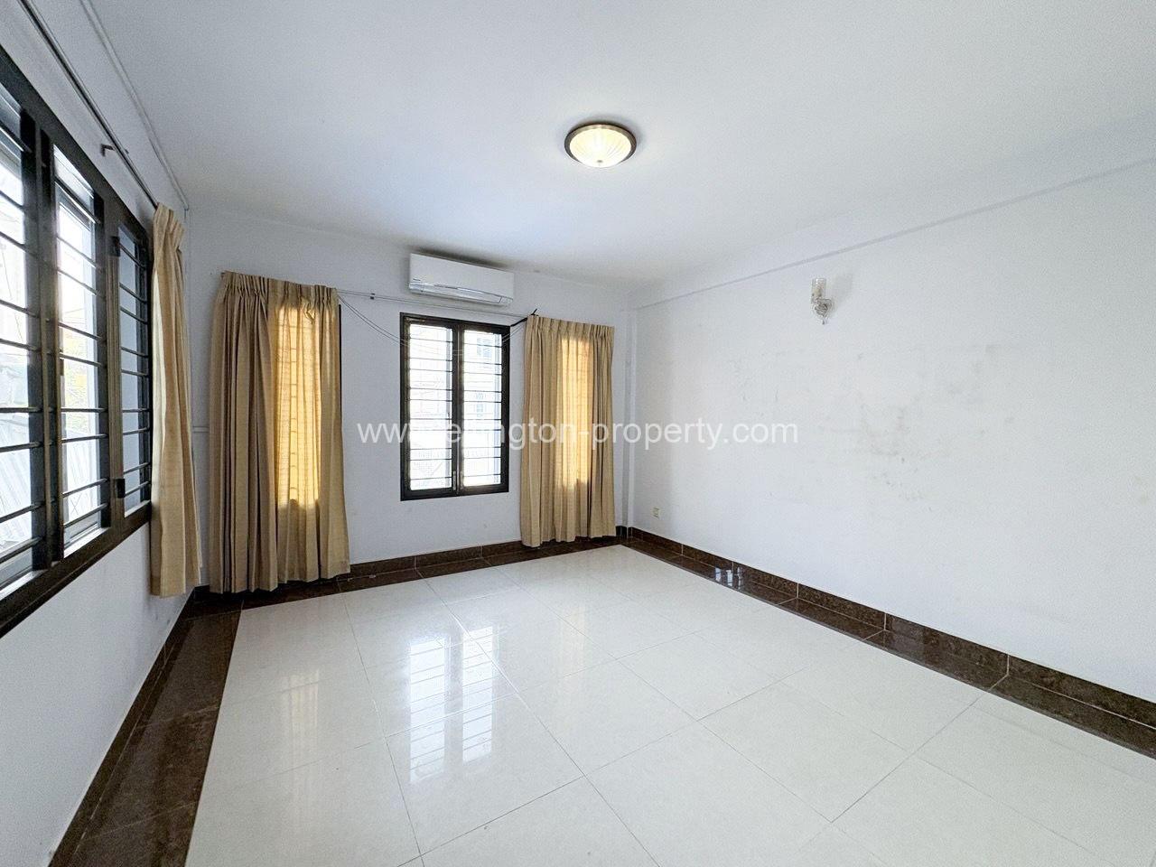 Shophouse For Rent In Toul Tompong - Ellington Property