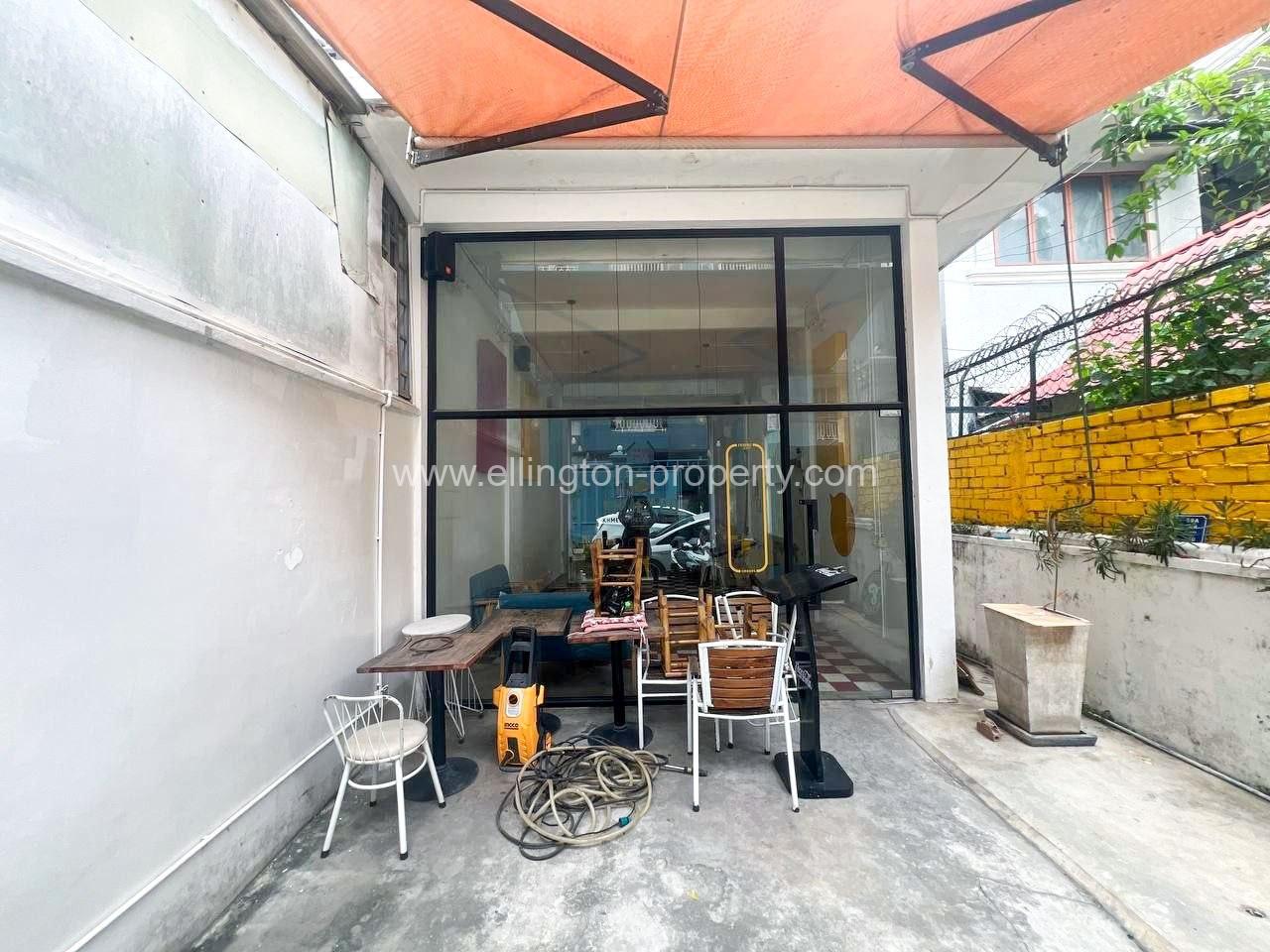 Shophouse (gf) For Rent In Bkk3 Area - Ellington Property