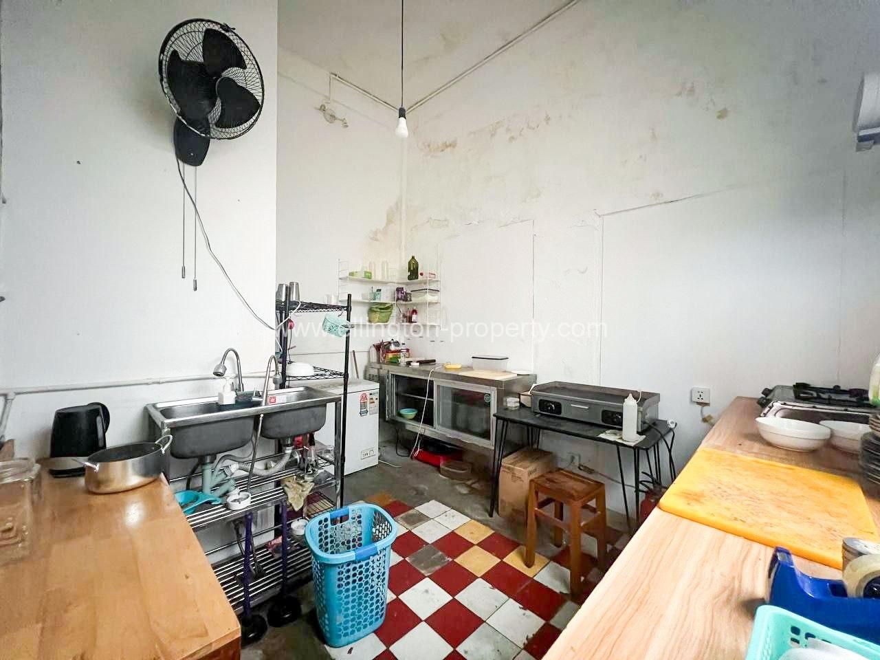 Shophouse (gf) For Rent In Bkk3 Area - Ellington Property