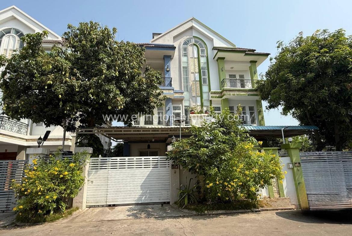 Villa For Rent In Chroy Changvar - Ellington Property