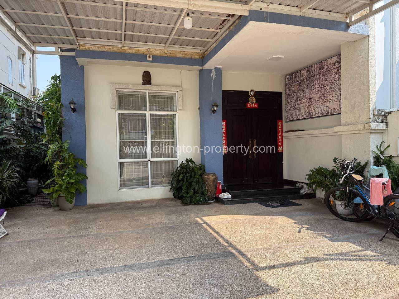 Villa For Rent In Chroy Changvar - Ellington Property