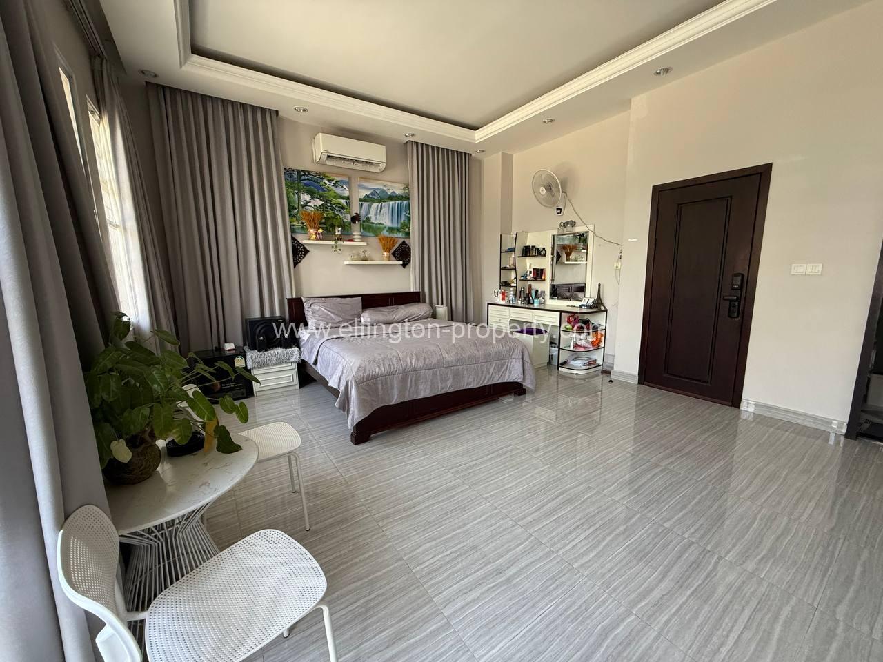 Villa For Rent In Chroy Changvar - Ellington Property