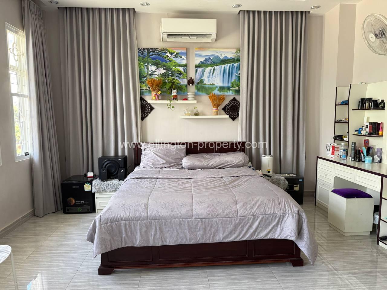 Villa For Rent In Chroy Changvar - Ellington Property