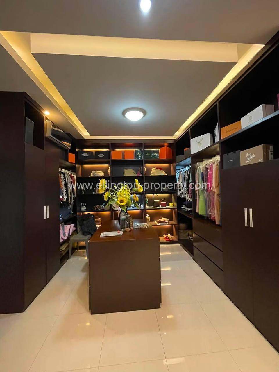 Twin Villa For Rent In Borey Peng Huoth Beung Snor - Ellington Property