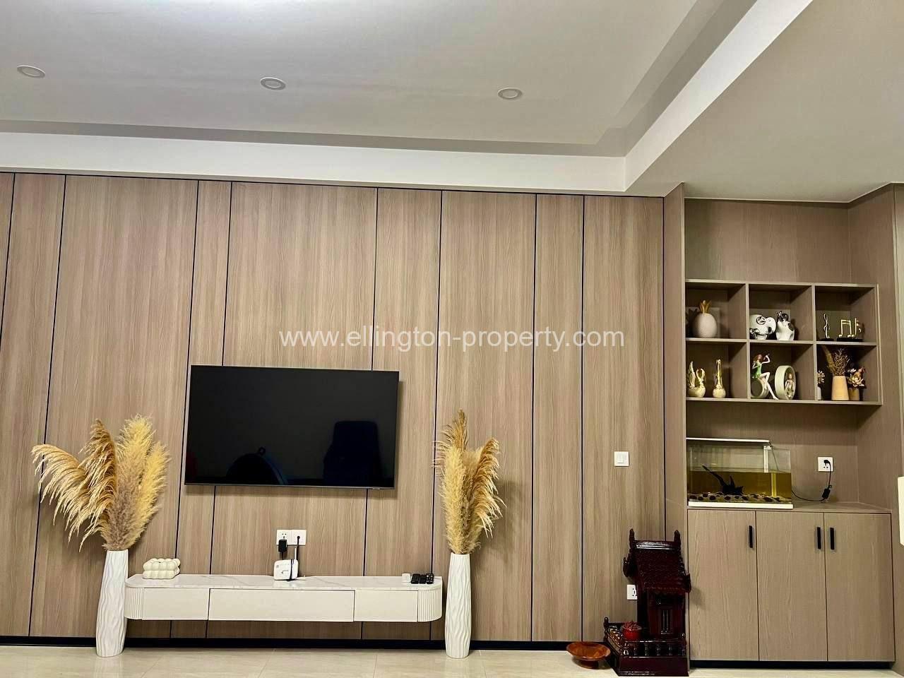 La Villa In Borey Phnom Penh Park 6a - Ellington Property