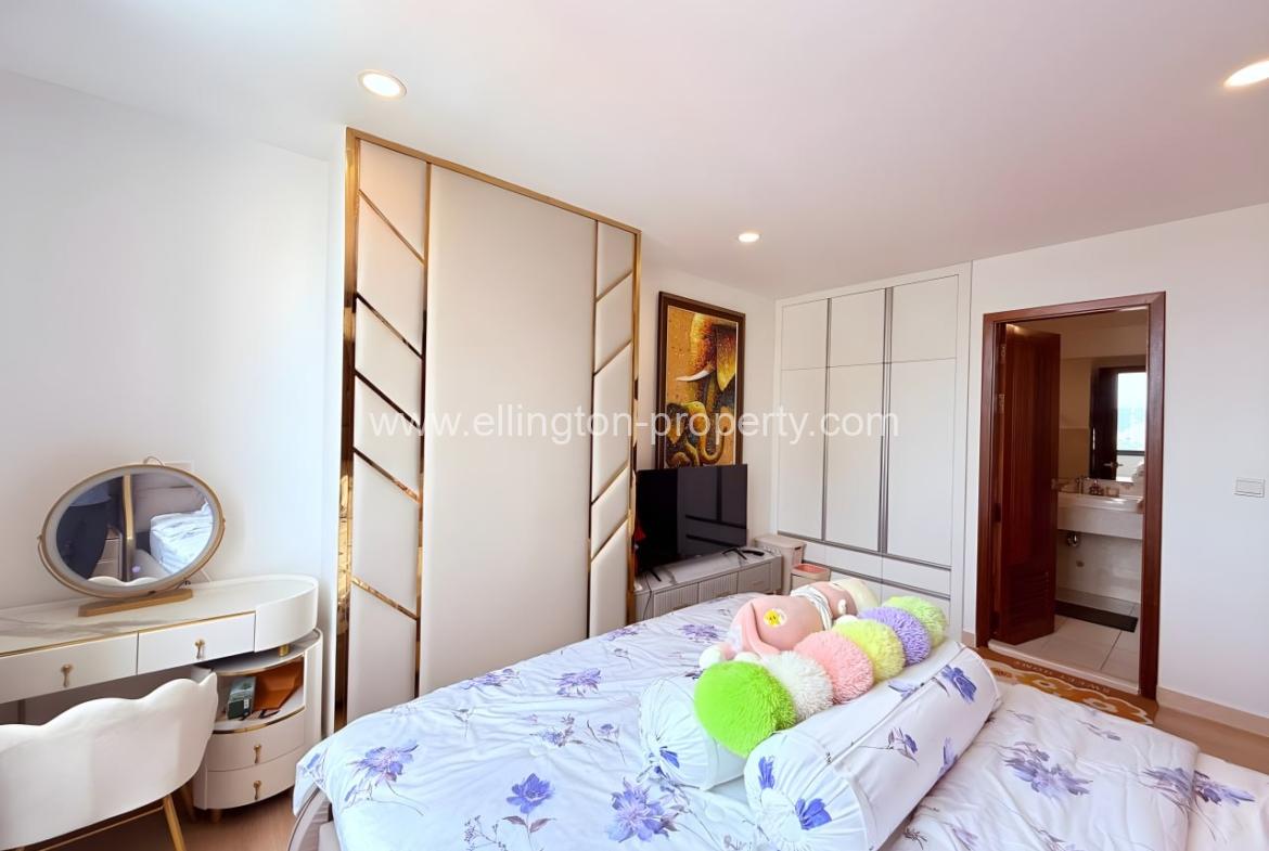 Beautiful& Modern 1 Bedroom For Rent Chroy Changvar - Ellington Property