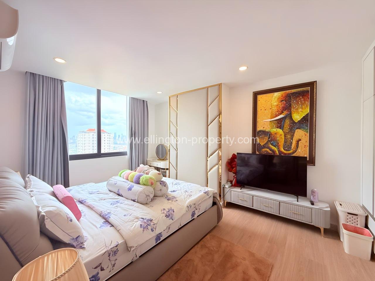 Beautiful& Modern 1 Bedroom For Rent Chroy Changvar - Ellington Property