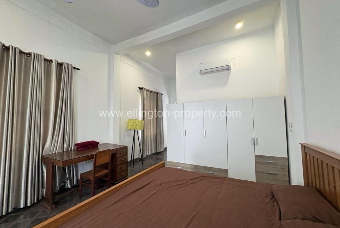 🏠 2 Bedroom Renovated House For Rent In Daun Penh Area - Ellington Property