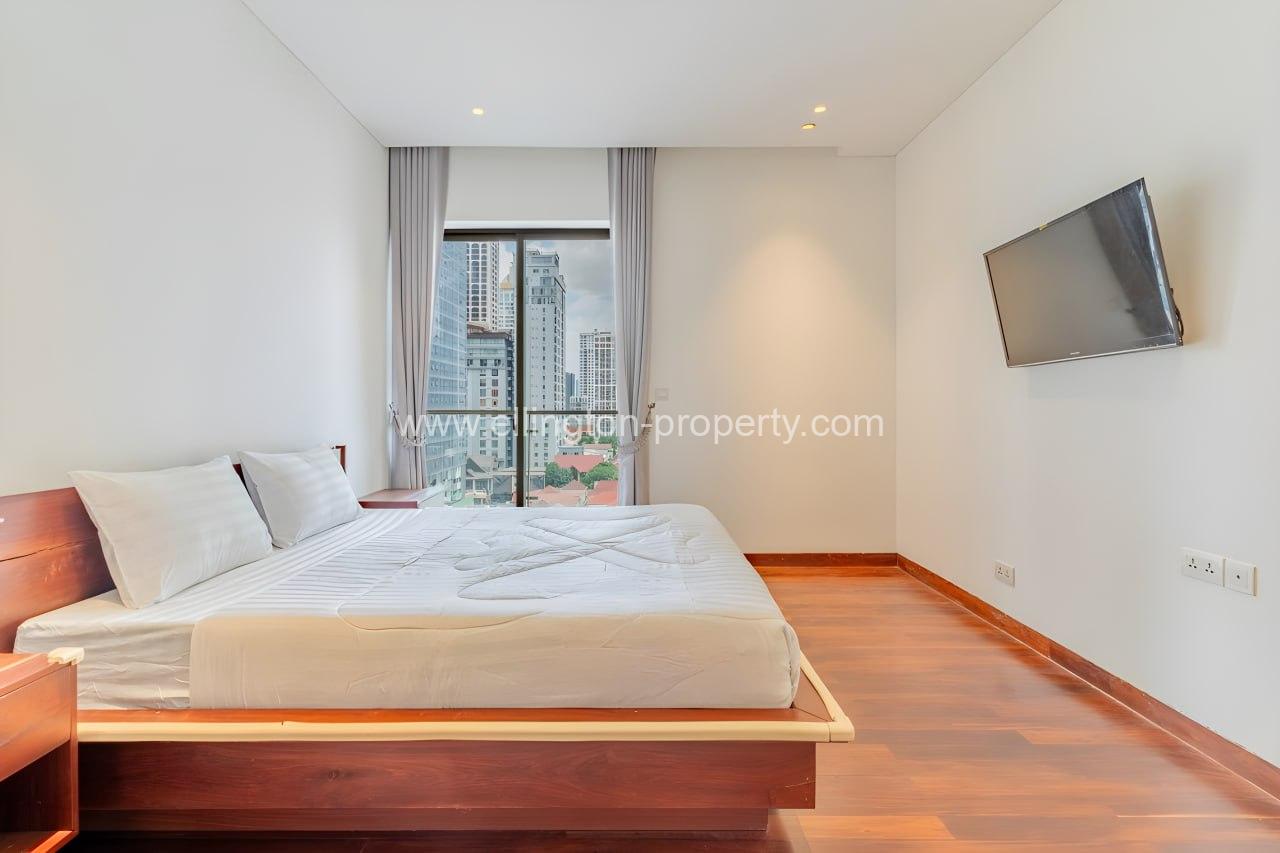 2 Bedroom Corner Condo For Rent Embassy Central Bkk1 - Ellington Property