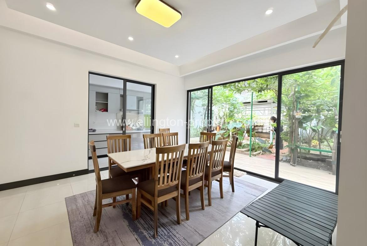 Modern Villa For Rent In Chroy Changvar - Ellington Property