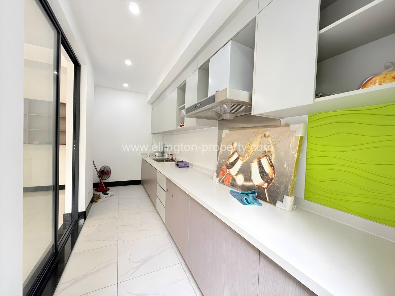Modern Villa For Rent In Chroy Changvar - Ellington Property