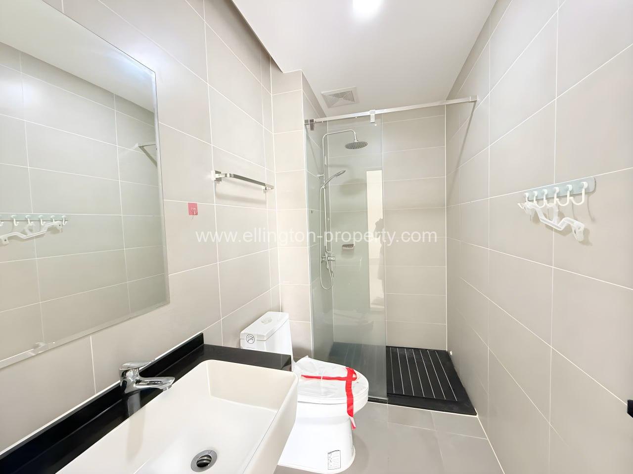 Modern Villa For Rent In Chroy Changvar - Ellington Property