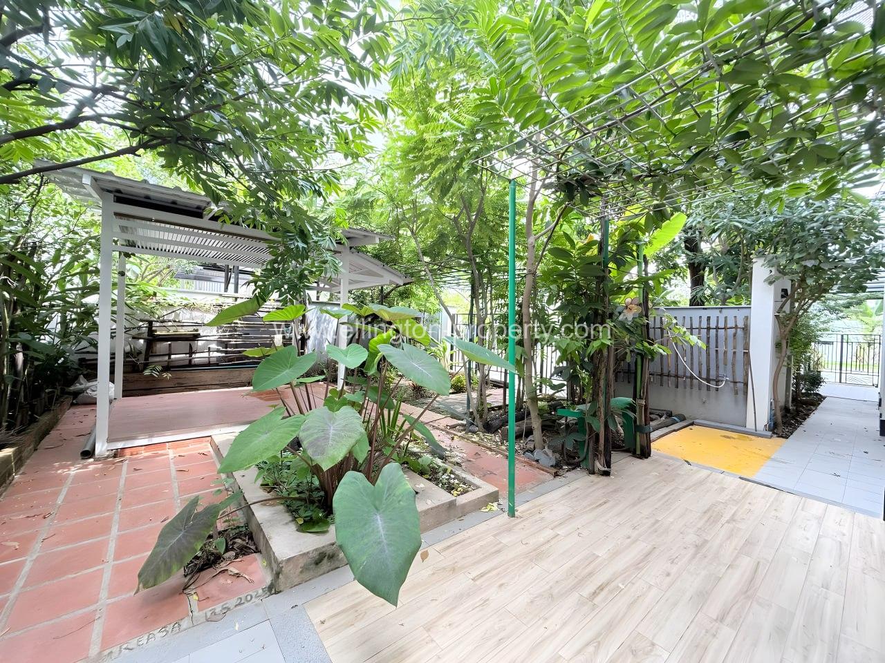 Modern Villa For Rent In Chroy Changvar - Ellington Property